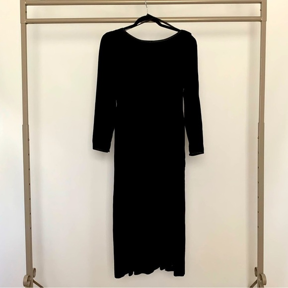 Vintage Dresses & Skirts - Maggy London Vintage Black Velvet Dess Maggie London